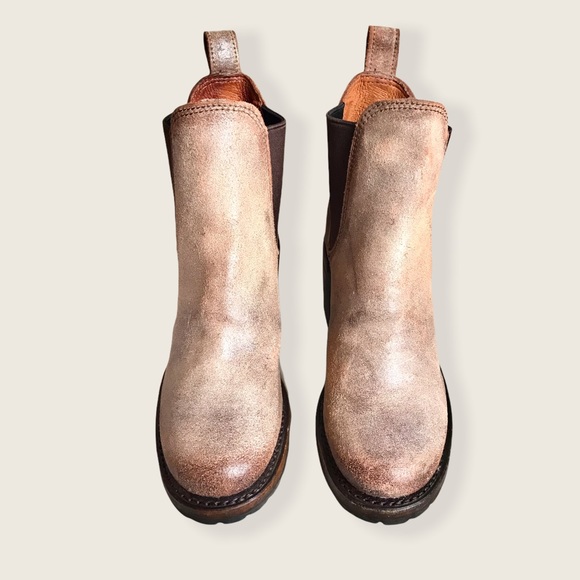 Frye Sabrina Chelsea Vintage Tan/Brown Suede Classic Casual Heeled Ankle Booties - Picture 8 of 16